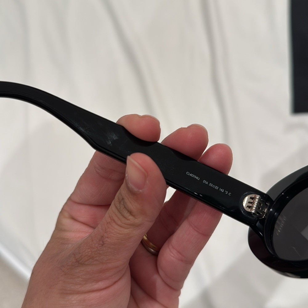 Celine sunglasses brand new never used. - Picture 4 of 9